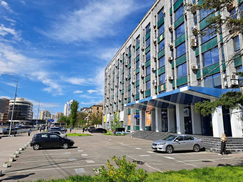 Окрема будівля 485 м², LOFT