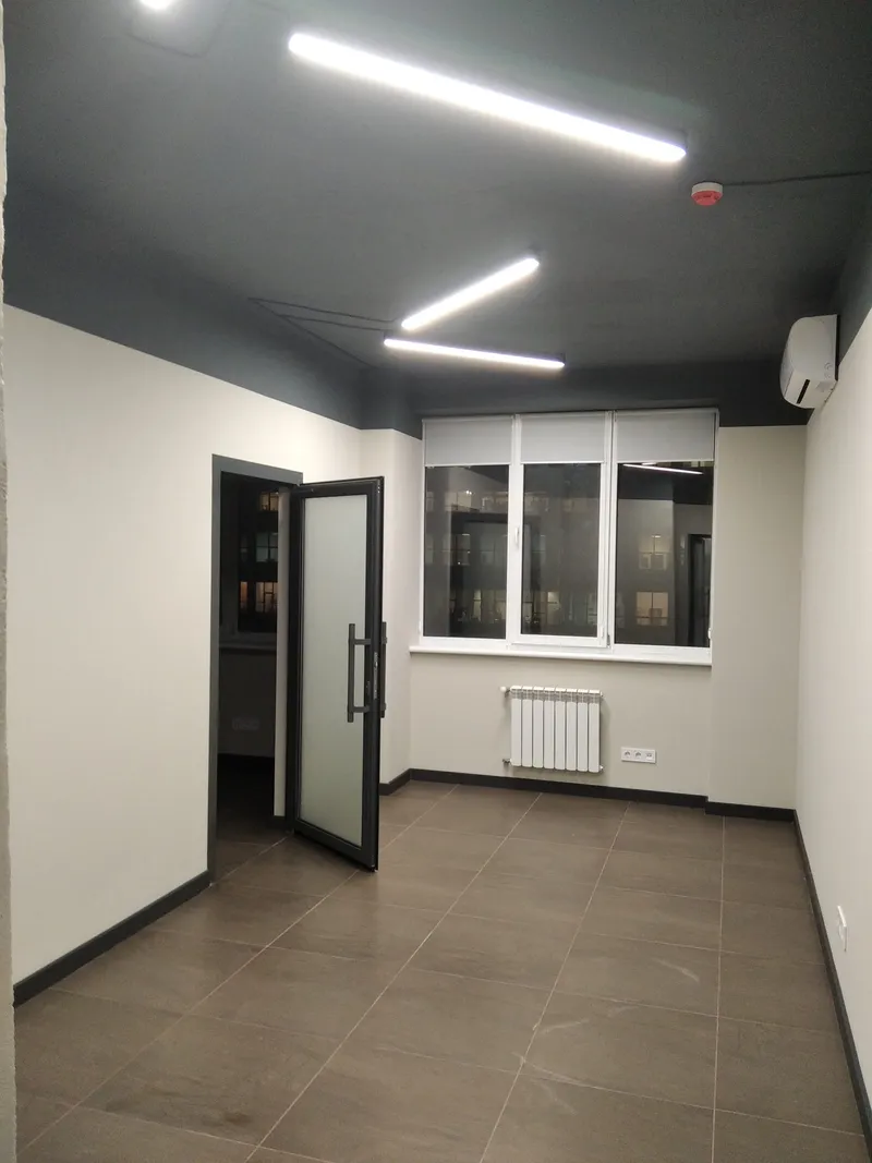 Офіс 26 м², 2 кімнати, 4 поверх